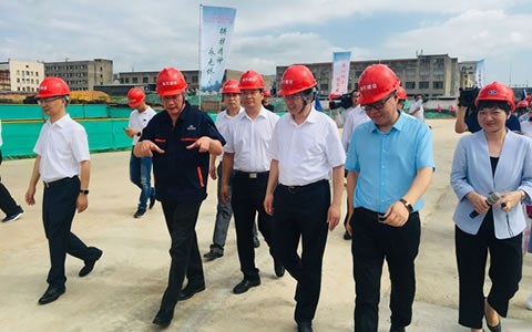 金华市市委书记陈龙视察ROYAL皇家88新厂区建设情况